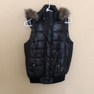 rue21 Black Vest